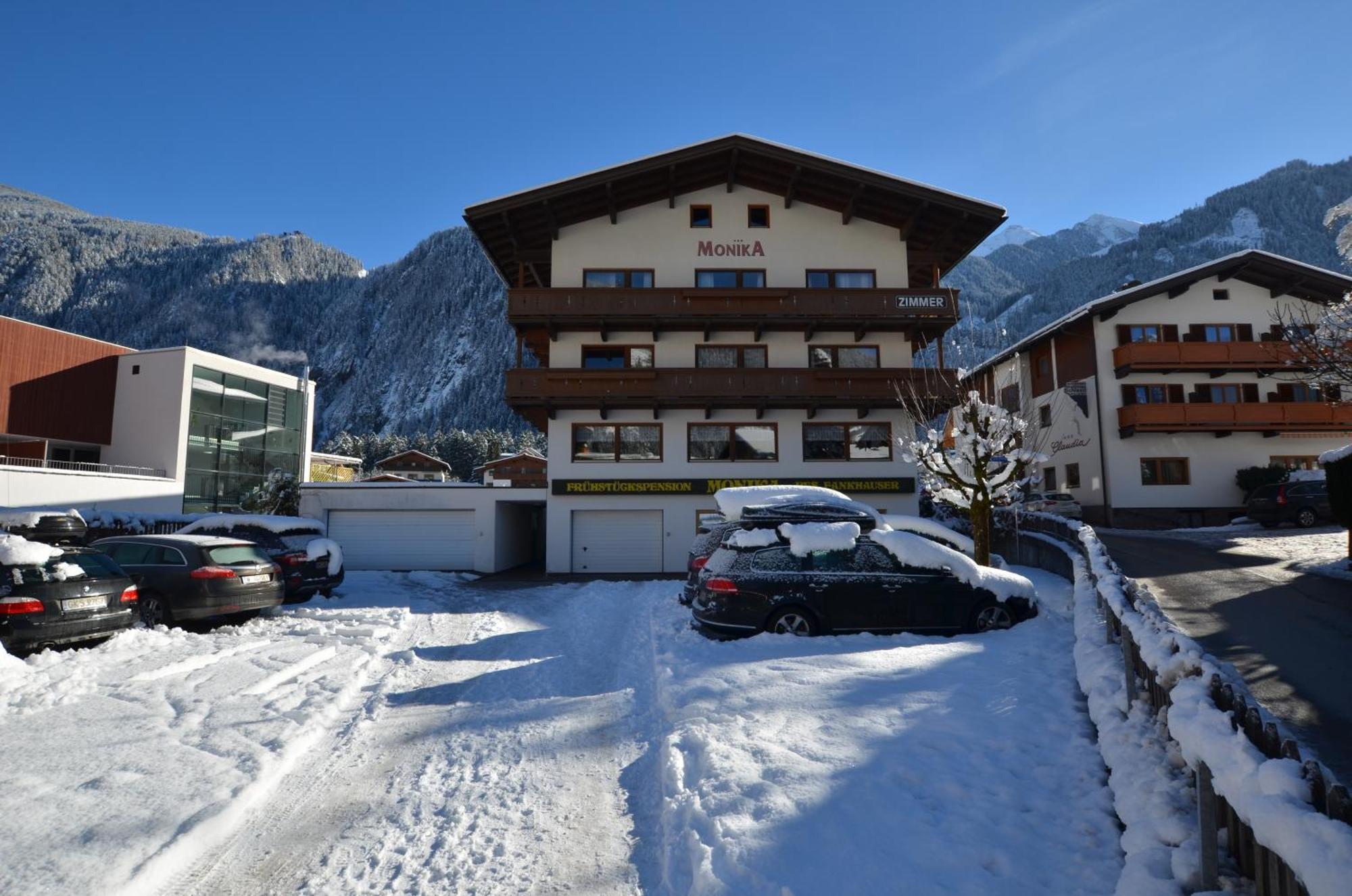 Haus Monika Und Haus Claudia Hotell Mayrhofen Eksteriør bilde